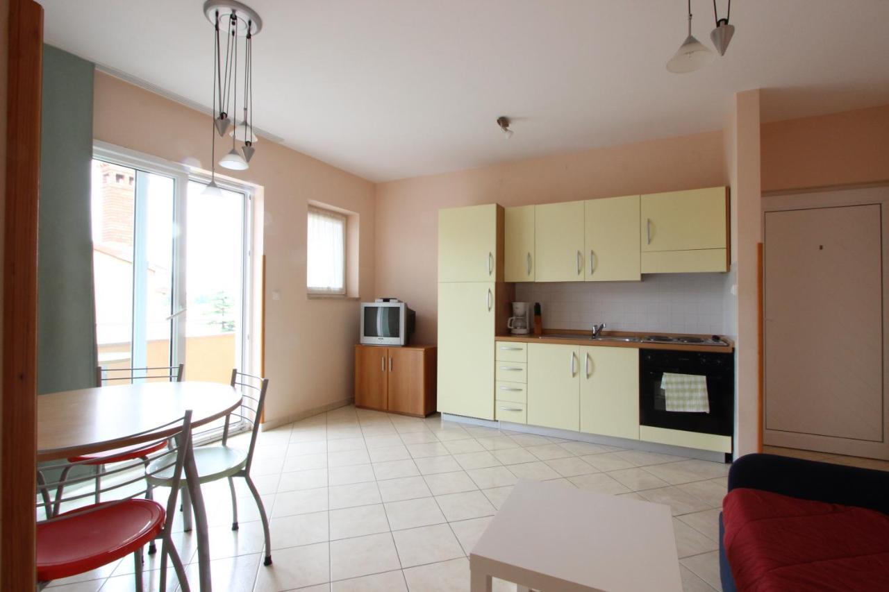 Apartments Miriam Premantura Εξωτερικό φωτογραφία