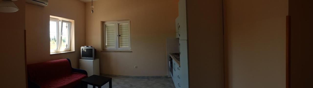 Apartments Miriam Premantura Εξωτερικό φωτογραφία
