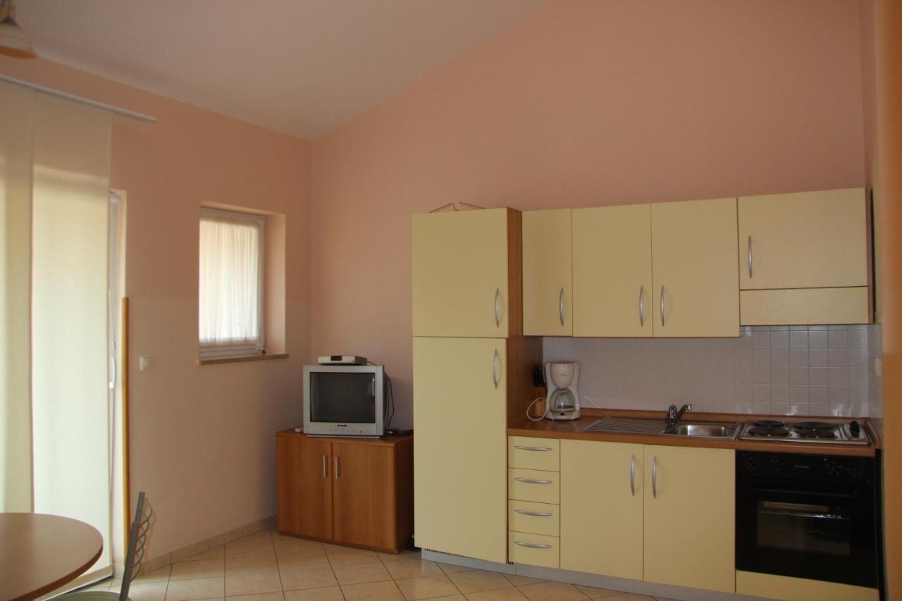 Apartments Miriam Premantura Εξωτερικό φωτογραφία